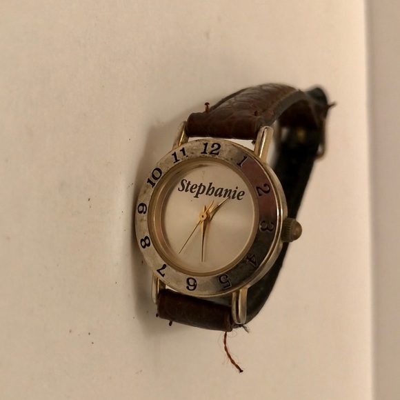 Stephanie Watch - Picture 2 of 2